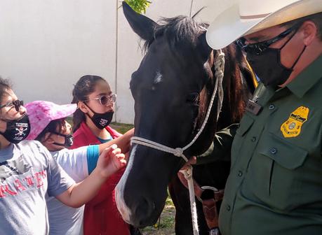 Les agents du secteur Big Bend s’appuient sur la technologie et l’expérience pour protéger une vaste bande de la frontière américano-mexicaine