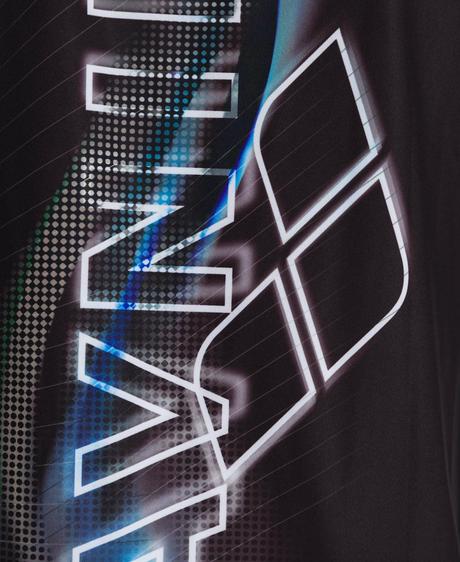 Avnier sort sa première collaboration avec Arena Avnier sort sa première collaboration avec Arena