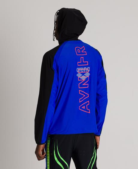 Avnier sort sa première collaboration avec Arena Avnier sort sa première collaboration avec Arena