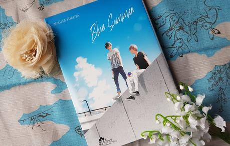 Amour naissant, sous un ciel bleu éclatant : Blue summer