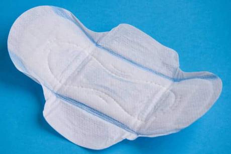 Protège slip lavable bio et zéro déchet à fabriquer soi-même ! Tuto couture facile patron couture gratuit protege slip