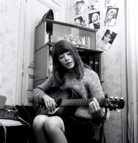 Blonde & idiote Bassesse Inoubliable*******************Françoise Hardy de Françoise Hardy Blonde & idiote Bassesse Inoubliable*******************Françoise Hardy de Françoise Hardy