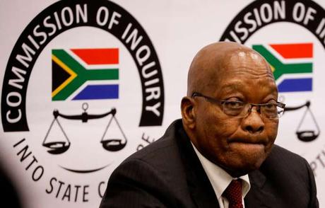 L’ex-président sud-africain Jacob Zuma comparait à nouveau devant la justice pour corruption