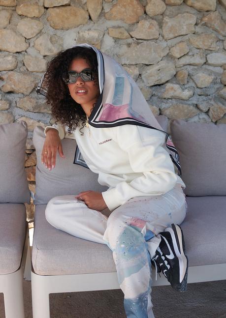 Hologram drop sa nouvelle capsule “Summer Calling”