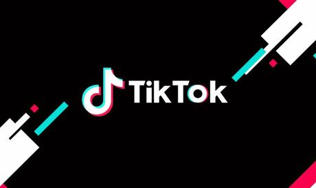 TikTok permet maintenant de supprimer les commentaires haineux par lot