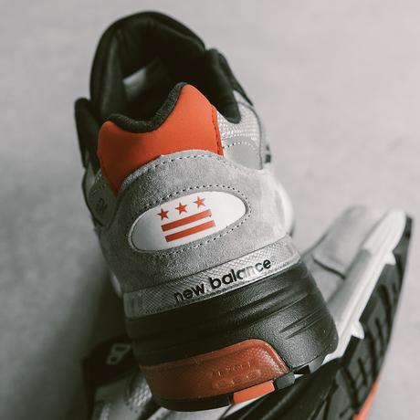 La DTLR x New Balance 992 rend hommage à Washington