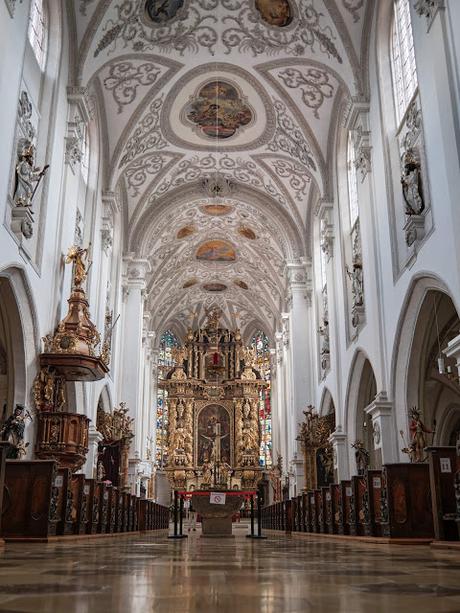 Landsberg-am-Lech — Mariä Himmelfahrt — 60 Bilder —  Église de l'Assomption — 60 photos