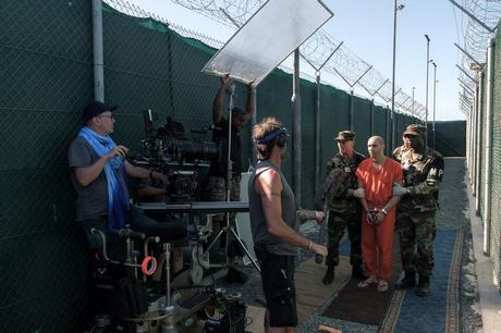 DÉSIGNÉ COUPABLE - avec Tahar Rahim, Jodie Foster, Shailene Woodley et Benedict Cumberbatch au Cinéma le 14 Juillet 2021 DÉSIGNÉ COUPABLE - avec Tahar Rahim, Jodie Foster, Shailene Woodley et Benedict Cumberbatch au Cinéma le 7 Avril 2021