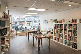 Librairie La maison des feuilles