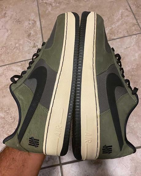 Undefeated transforme sa Dunk de 2003 en Air Force 1