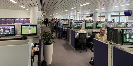 Les Chaînes de Naomi Les Chaînes de Naomi