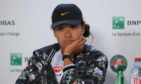 Les Chaînes de Naomi Les Chaînes de Naomi