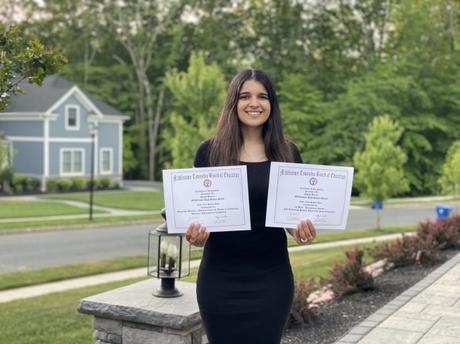 Shachi Benara remporte un prix NCWIT 2021 pour ses aspirations en informatique Shachi Benara remporte un prix NCWIT 2021 pour ses aspirations en informatique