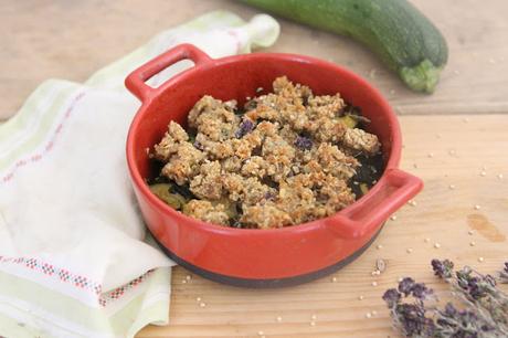 Crumble de courgettes au quinoa et au thym (vegan)