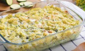 Gratin des Pâtes Crémeux aux Courgettes WW