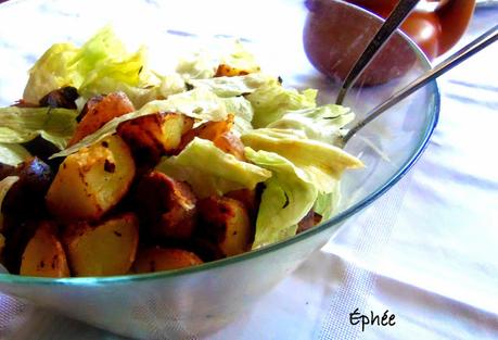 Salade Iceberg, pommes de terre, saucisse