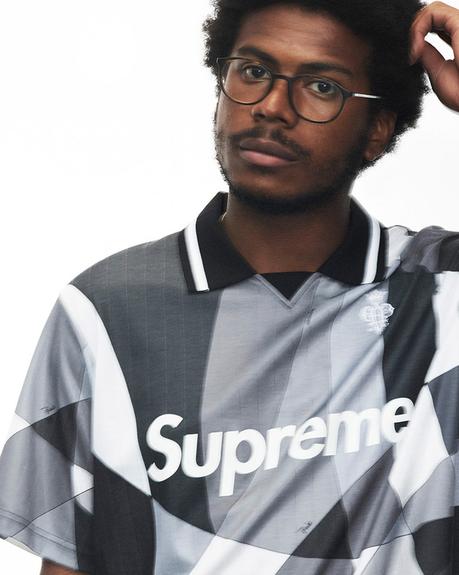 Supreme annonce sa collaboration avec Pucci Supreme annonce sa collaboration avec Pucci