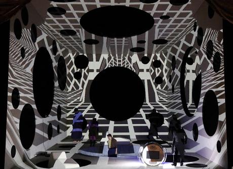 Singularity de Miroslav Srenka au théâtre Cuvilliés — Compte-rendu