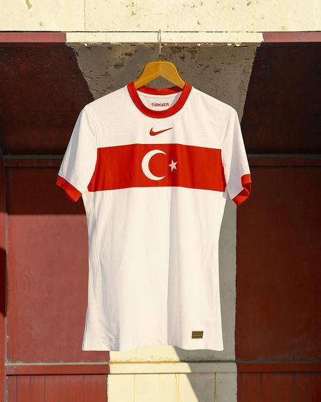 Nos 10 jerseys préférés de l’Euro 2021