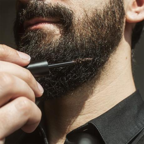 Stop aux mauvais poils avec le kit pour homme Sourcils & Barbe de L’Atelier du Sourcil !