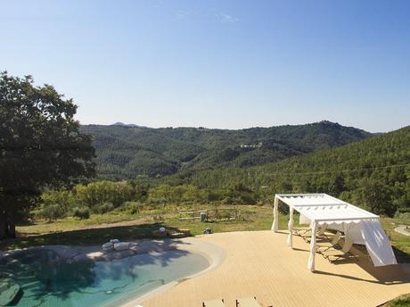 piscine comme plage Montieri colline campagne toscane