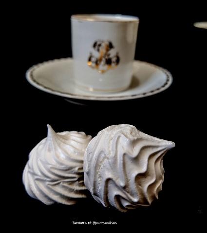Meringues Suisses.