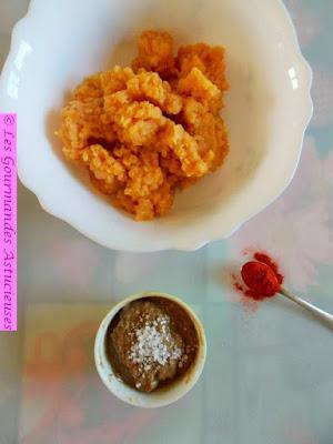 Tarte originale à la bourrache et au houmos (Vegan)