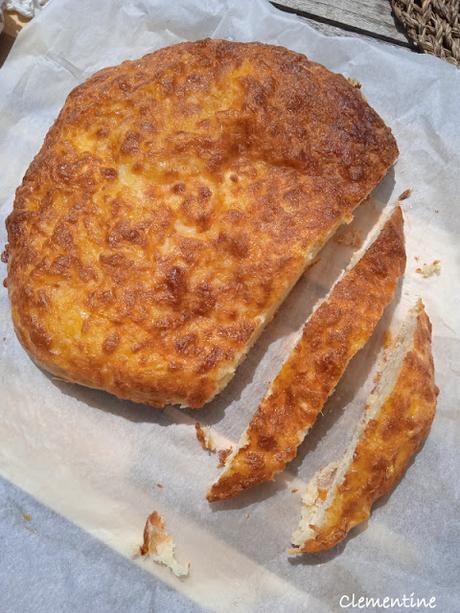 Pain au fromage sans pétrissage