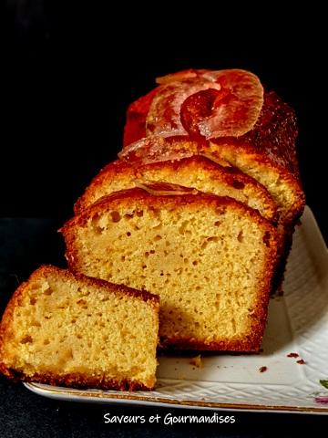 Cake au citron et huile d'olive  (de  Christophe Bacquié).
