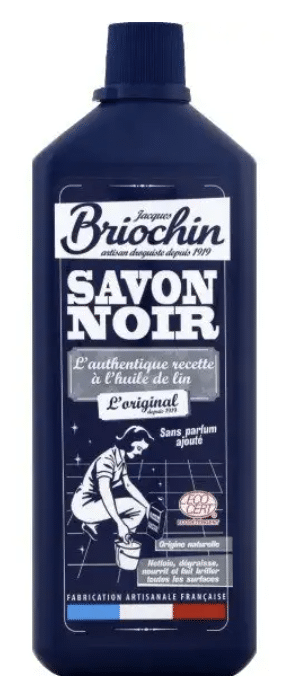 Taches de nappe : comment les éliminer ? 6 remèdes de grand-mère Alice savon noir pour nettoyer les tomettes en terre cuite