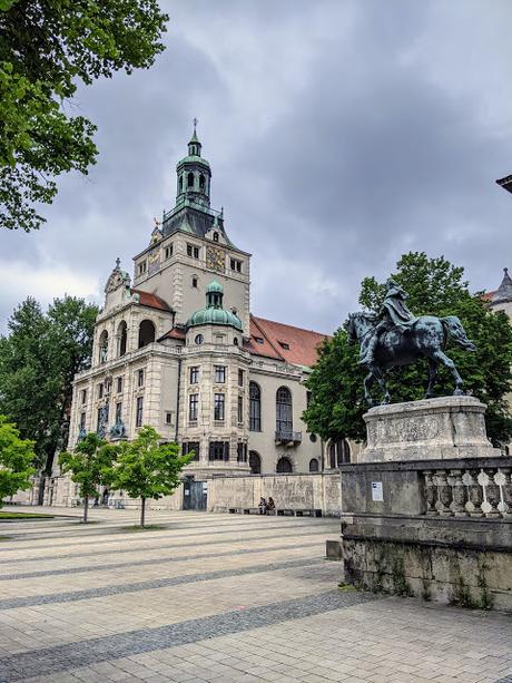 Bayerisches National Museum — Highlights — 30 Bilder / 30 photos