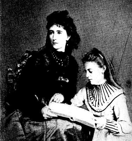 Henriette Mendel, baronne de Wallersee, et sa fille Marie, future comtesse Larisch