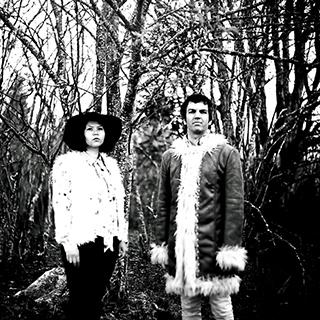 FLASH : MÅNESKIN / THE GREEN FLAMINGOS / TWO WEEKS IN NASHVILLE