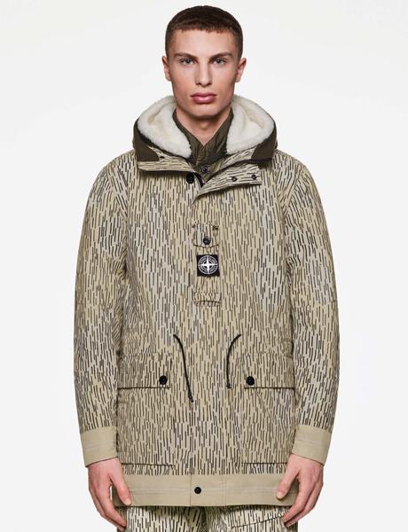 Stone Island partage les images de sa collection FW21/22