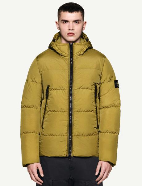 Stone Island partage les images de sa collection FW21/22