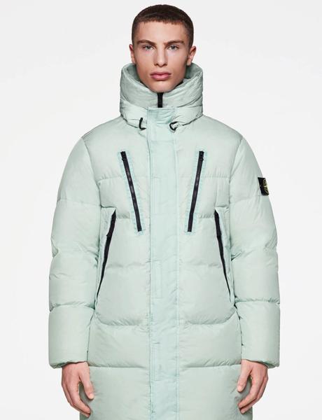 Stone Island partage les images de sa collection FW21/22