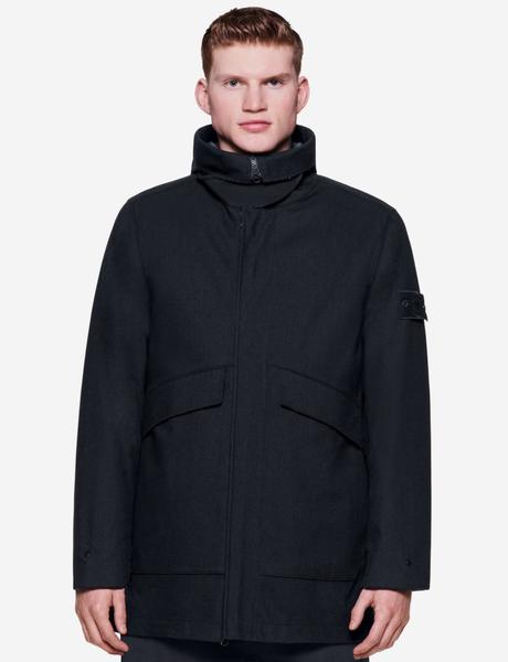 Stone Island partage les images de sa collection FW21/22