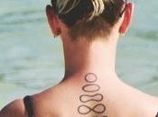 Tatouage temporaire mode décalco pour l’été