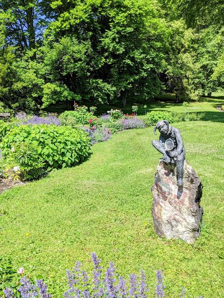 Villa Strauss in Garmisch / La villa Strauss (1) — Außenansichten / Vues extérieures et jardin — 12 Bilder /12 photos