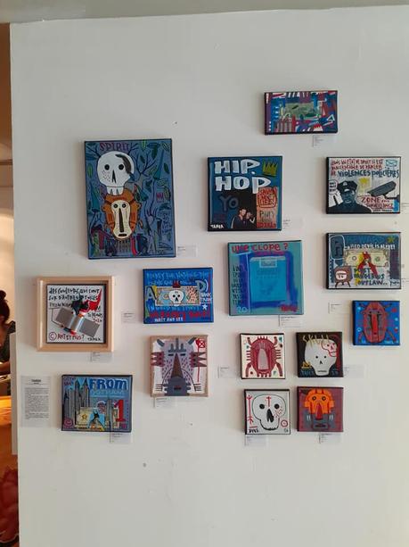 Des œuvres en vente au shop de Superposition