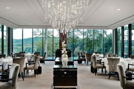 Villa-Rene-Lalique_restaurant_©Reto-Guntli