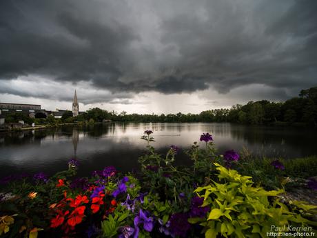 superbe fin de nuit à Karreg an Tan #Gouézec #Bretagne #Finistère superbe fin de nuit à Karreg an Tan #Gouézec #Bretagne #Finistère