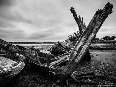 superbe fin de nuit à Karreg an Tan #Gouézec #Bretagne #Finistère superbe fin de nuit à Karreg an Tan #Gouézec #Bretagne #Finistère