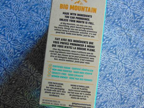 Pizza à la poêle, au haché de brocoli et pommes de terre, sur tortilla Pizza à la poêle, au haché de brocoli et pommes de terre, sur tortilla