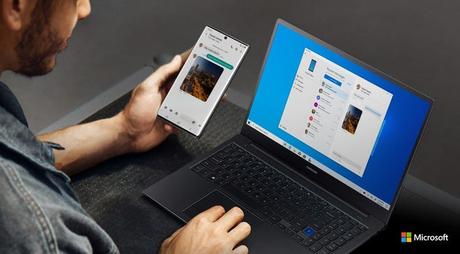 Comment exécuter gratuitement des applications Android sur Windows, Mac : Bluestacks, application Vous ne savez peut-être pas que Windows 10 vous permet d'accéder sans fil au contenu de votre smartphone Android et de votre iPhone, et de les exécuter sur votre ordinateur portable ou de bureau. Le seul hic, c'est qu'ils doivent tous les deux être sur le même réseau Wi-Fi.