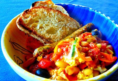 Shakshuka avec oeuf végétal Shakshuka avec oeuf végétal
