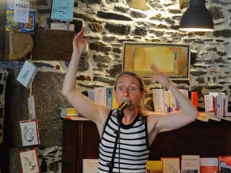 Nid de Coucou dans "Masques et Tuba&quot; au festival La Traversée au Café Librairie Le Tagarin à Etables - sur - Mer, le 3 juillet 2021