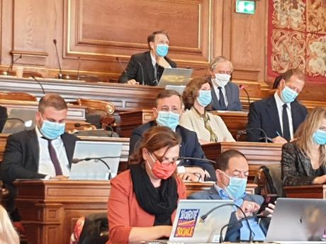 Les élus peuvent débattre sans écran… 7b7a8663-584e-44fa-88e8-57f81d2e99a5.jpg