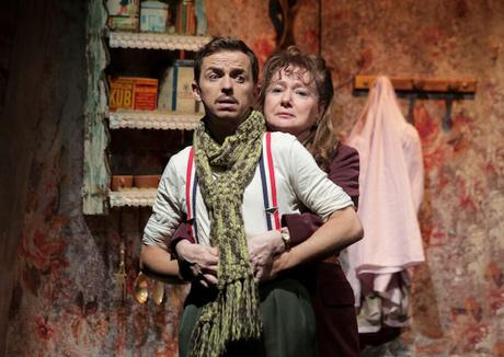 Avignon 2021 – Le petit coiffeur nous fait passer à un cheveu du coup de cœur !