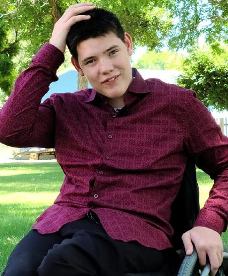 Waiting Child Kenney aime plonger dans le monde de la fantaisie et du jeu 071121 EN ATTENDANT L'ENFANT KENNEY (1).jpg